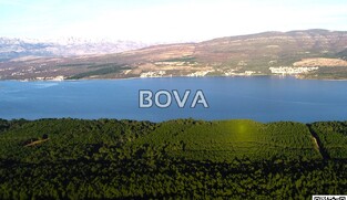 Građevinski teren 693 m2 – Pridraga *Uz prometnicu* (ID-2393/D)
