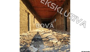 Kuća 350m2 – Gornji Karin *POGLED MORE* (ID-2540/A)