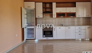 Kuća 280m2 &ndash; Privlaka *POGLED MORE* (ID-2578/A)