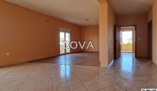 Kuća 280m2 &ndash; Privlaka *POGLED MORE* (ID-2578/A)