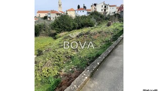 Građevinsko zemlji&scaron;te 858 m2 &ndash; Kali *Blizina mora* (ID-2586/E)