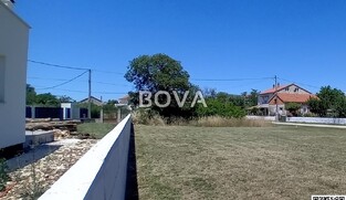 Građevinsko zemlji&scaron;te 574 m2 &ndash; Zemunik Donji *Pravilan oblik* (ID-2601/E)