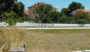 Građevinsko zemlji&scaron;te 574 m2 &ndash; Zemunik Donji *Pravilan oblik* (ID-2601/E)