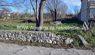 Građevinsko zemljište 765 m2 u Zatonu, Zadar *500 m OD MORA*